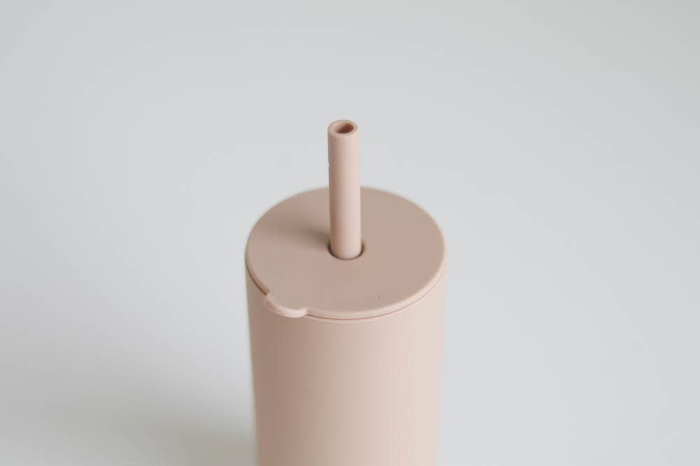 The Saturday Baby Kid Silicone Straw Cup - Sand